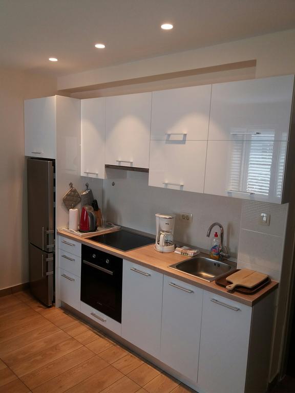 Apartment Maria Banjol Zewnętrze zdjęcie